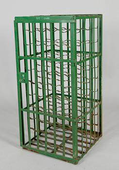 VINSTÄLL, grönpatinerat smide, 1900-talets första hälft.