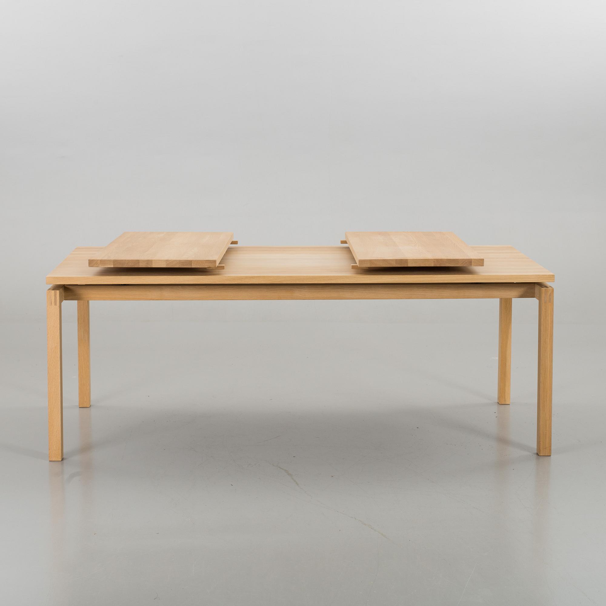 MATBORD, "Slitz", Möbelsnickarmästare Håkan Johansson, Olby Design sent 1900-tal.