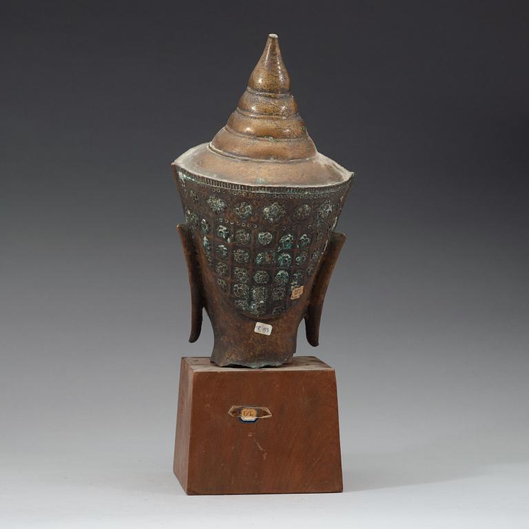 SKULPTURHUVUD, koppar legering. Thailand, Troligen 1700-tal, Ayutthuya.