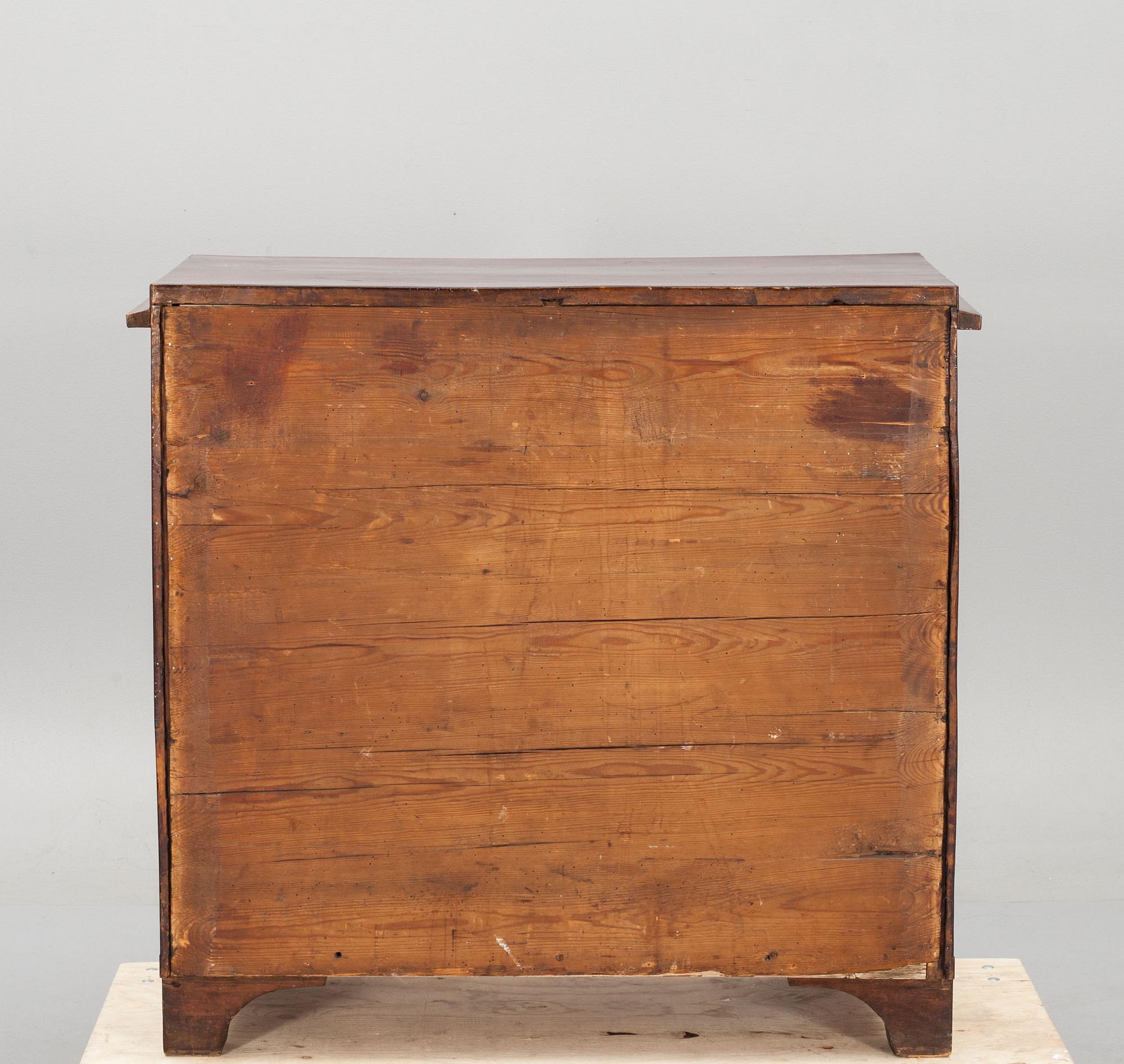 BYRÅ, senempire, 1800-talets mitt.
