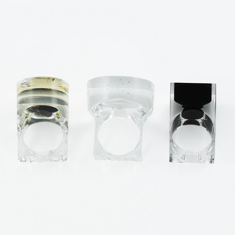 Siv Lagerström, tre ringar, akrylplast, 1970-tal.