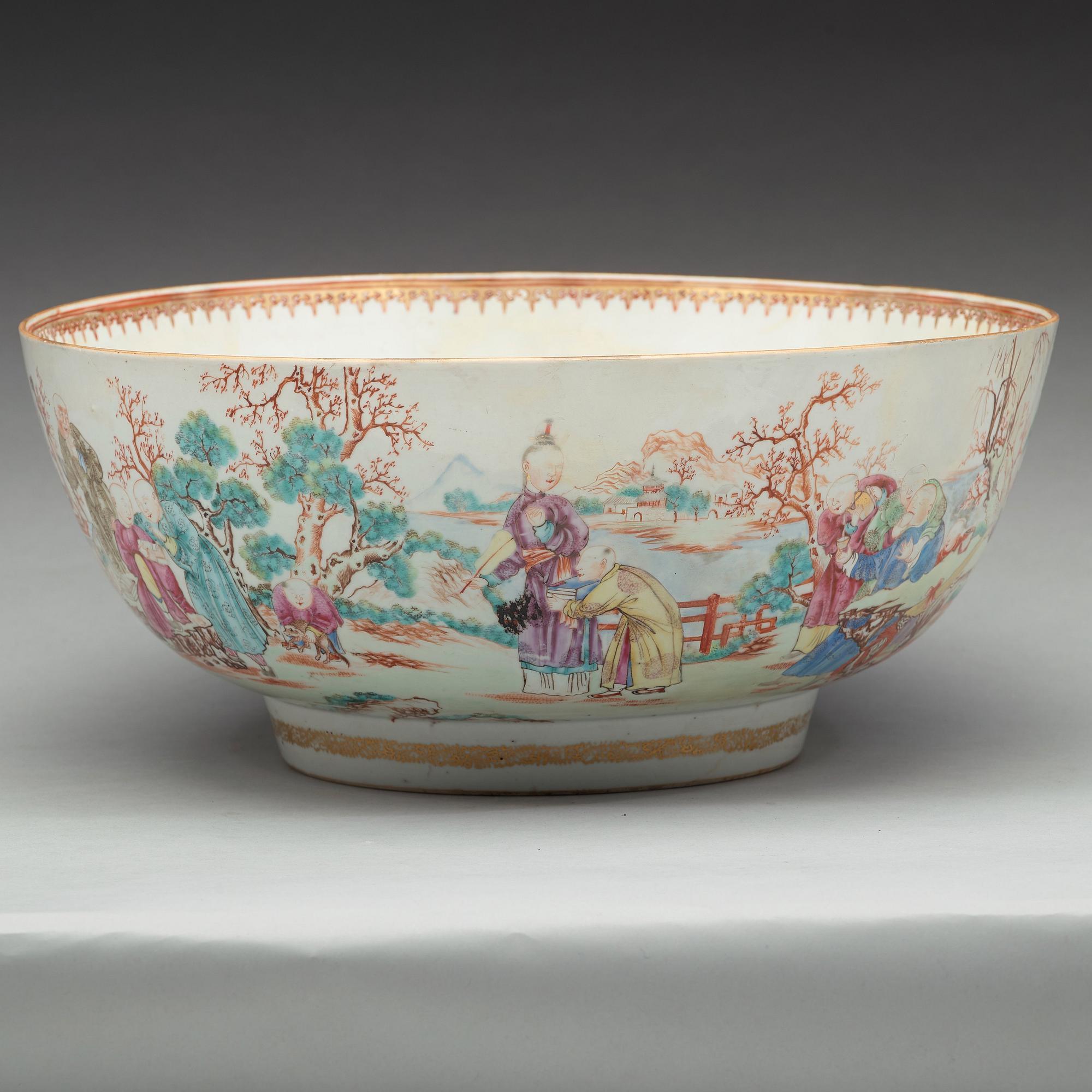 BÅLSKÅL, kompaniporslin. Qingdynastin, Qianlong (1736-95).