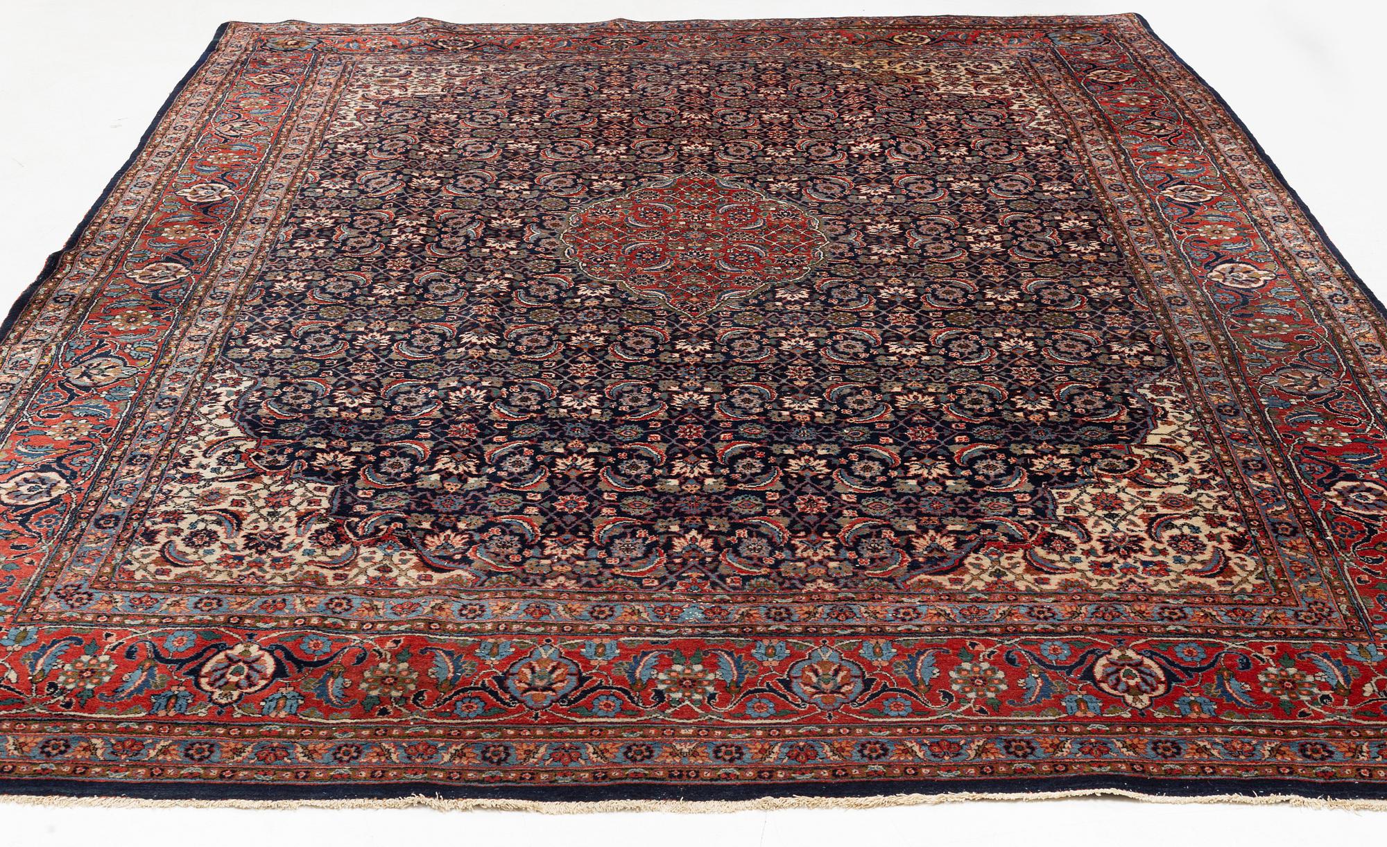 Matta, Bidjar, ca 385 x 270 cm.