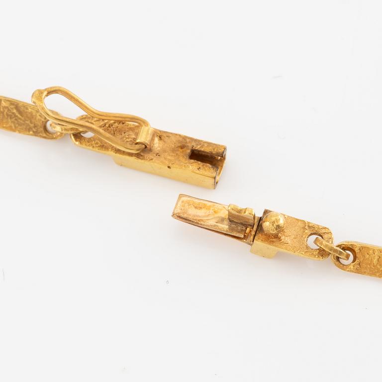 A Björn Weckström, necklace, "It Rains in the Mountains", necklace 18K gold with moss agate. Lapponia 1969. 40 g.