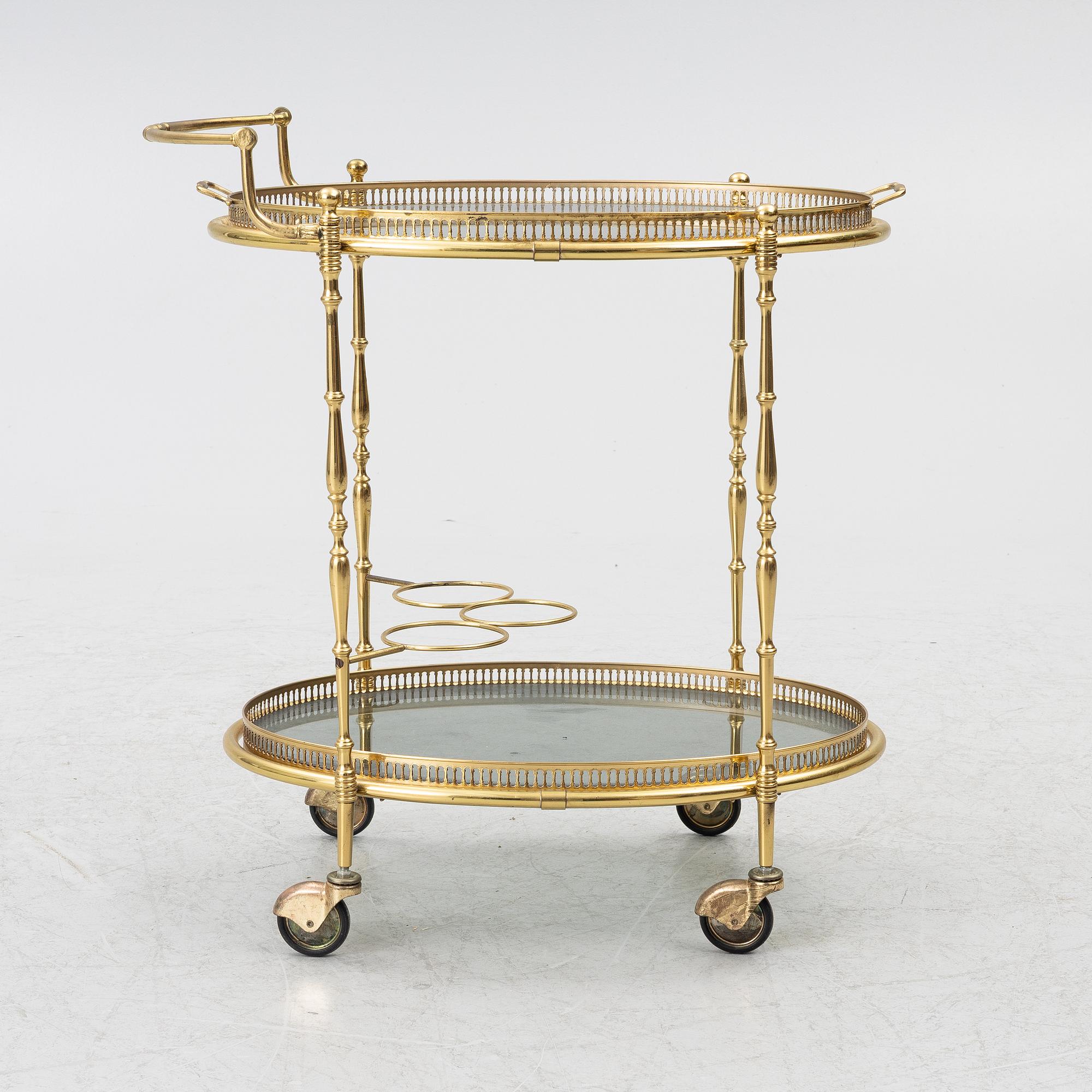 A serving cart, second half of the 20th century.