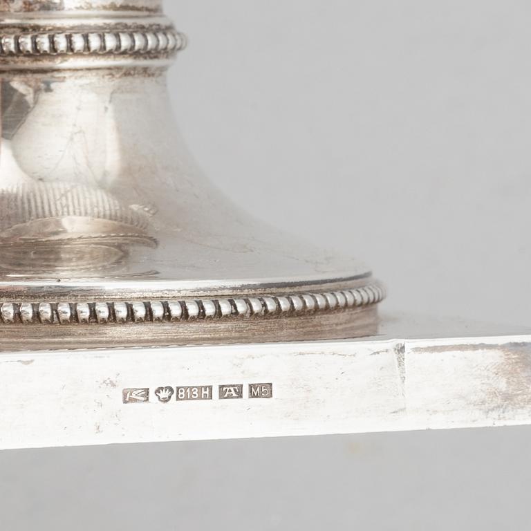 Kaffeservis, 3 delar, silver, gustaviansk stil, Suomen Kultasepät Oy, Åbo, Finland 1917.