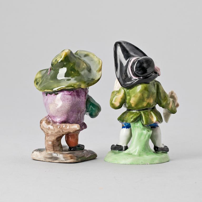FIGURINER, 2 st, porslin, bl.a. Capo di Monte, 1800/1900-tal.