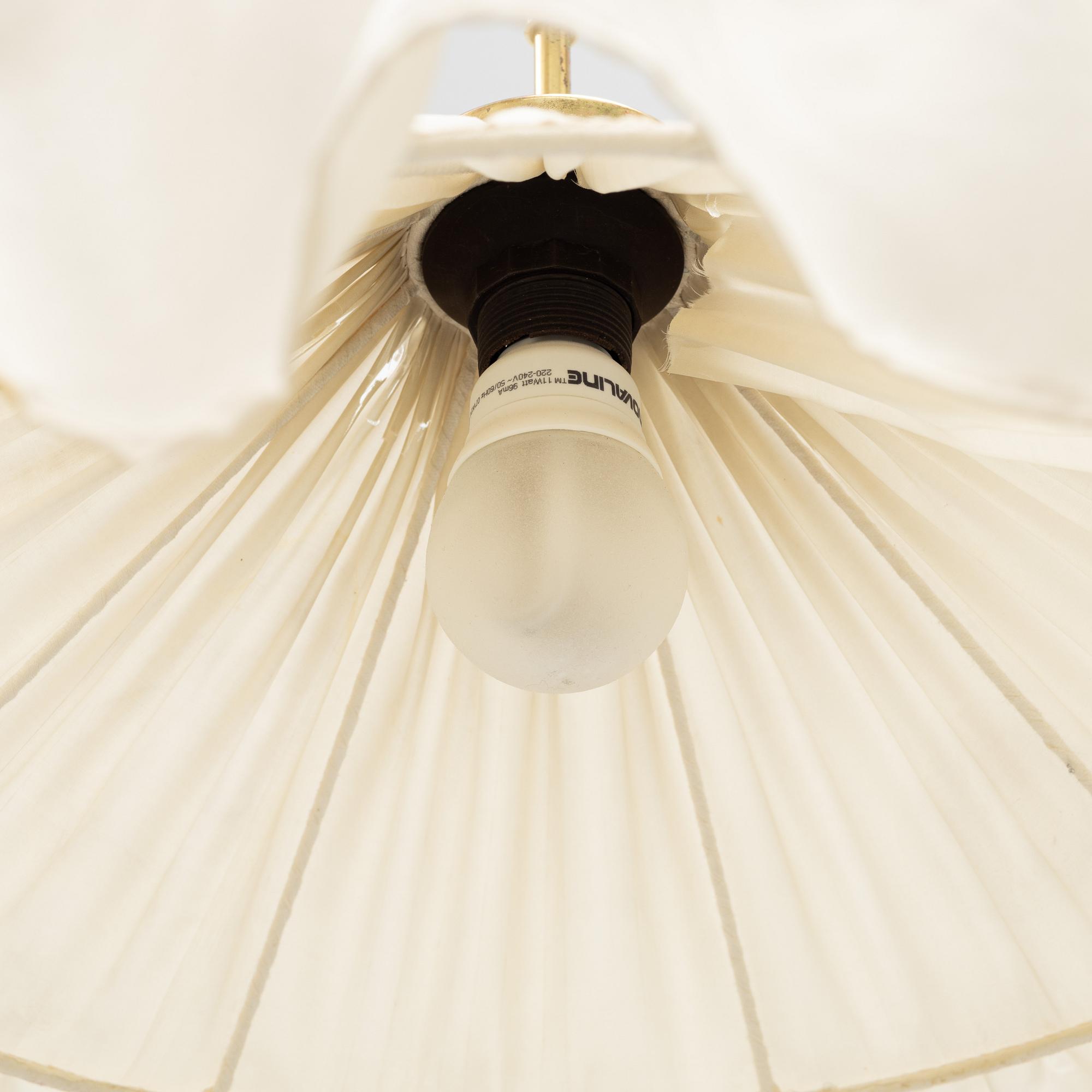 Josef Frank, taklampa, modell 2560, Firma Svenskt Tenn.