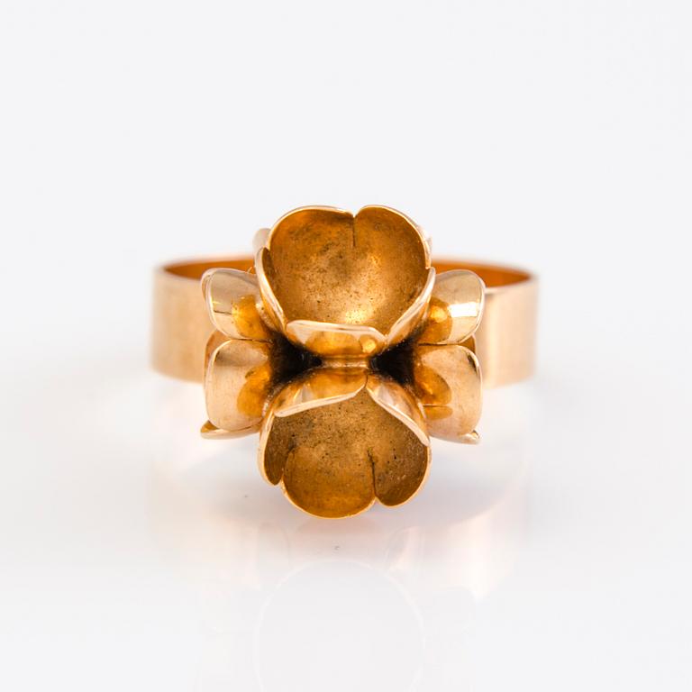 LIISA VITALI, "Kevät" ring samt örhänge, 14K guld, N. Westerback, Helsingfors 1970-tal.