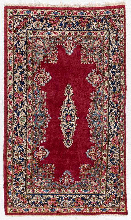 Carpet, Kirman, approx. 208 x 125 cm.