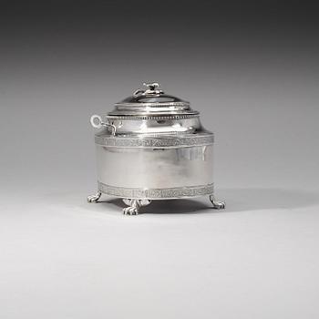 A Swedish 18th century silver sugar casket, Nils Tornberg, Linköping 1793.