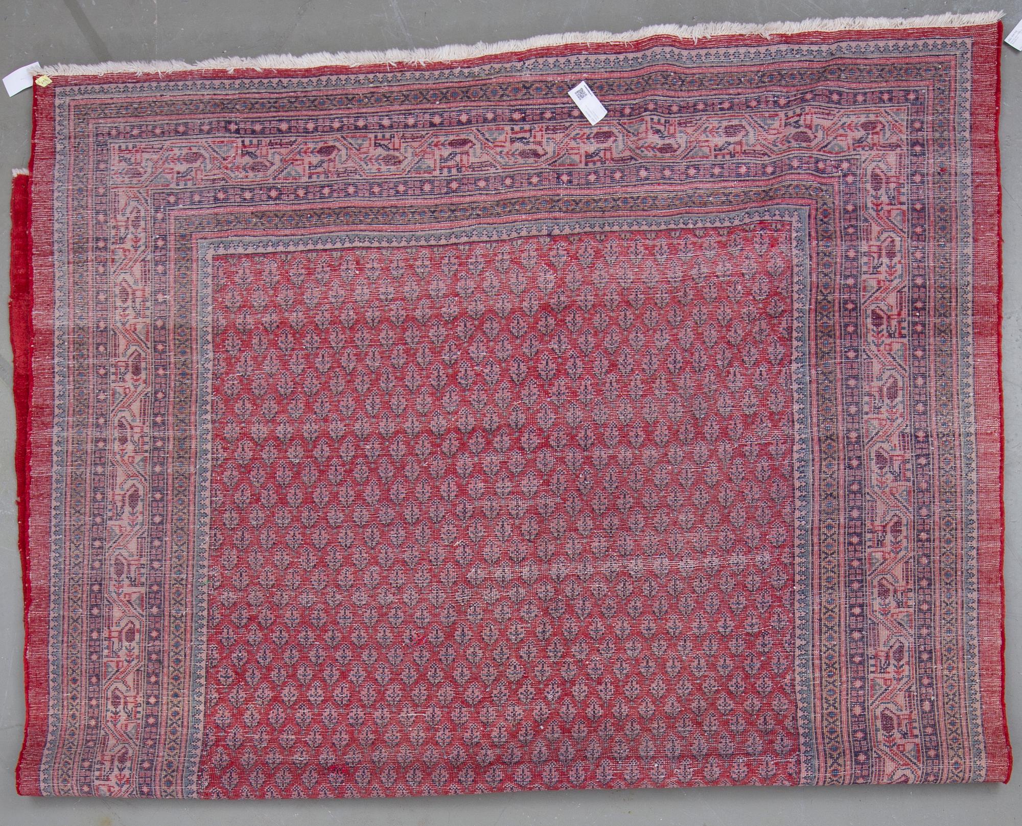 MATTA, orientalisk. Ca 314x229 cm.