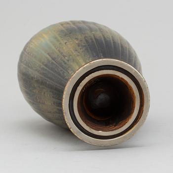 GUNNAR NYLUND, a stoneware vase/jug, Rörstrand.