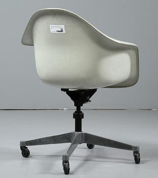 KARMSTOL, "Dat", Charles Eames för Vitra, 1900-talets andra hälft.