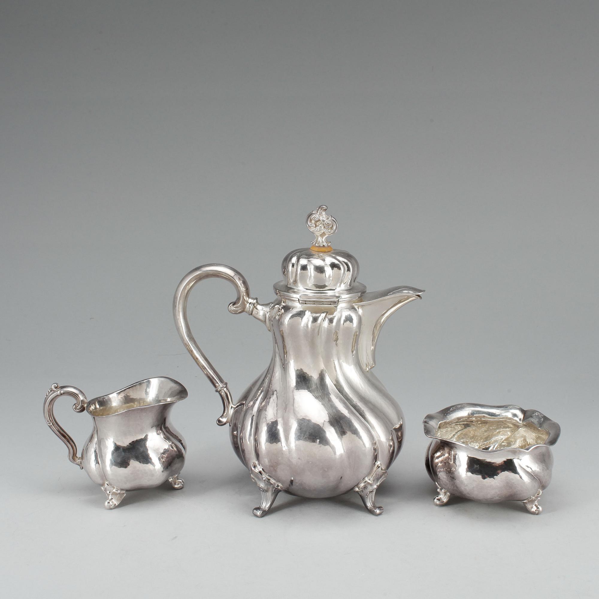 KAFFESERVIS, 3 delar, silver, svenska importstämplar, 1900-tal. Vikt: 907 gram.