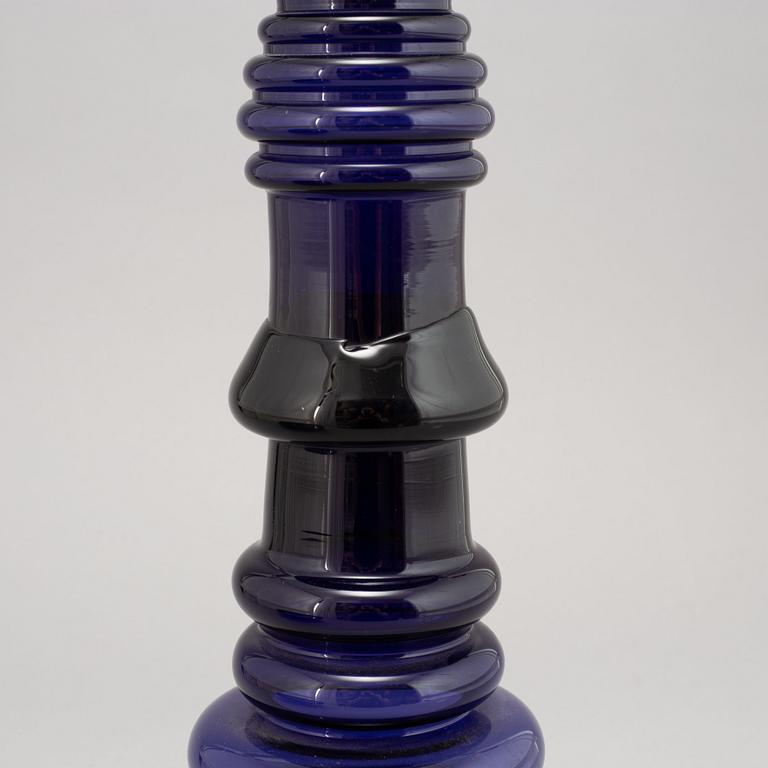 Oiva Toikka, a glass candlestick, Nuutajärvi, Notsjö, Finland.
