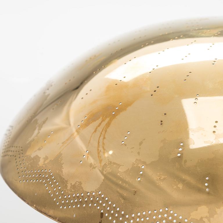 Paavo Tynell, A mid-20th century '5061' table lamp for Taito Finland.