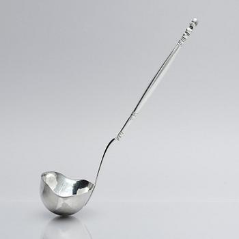 Georg Jensen, soppslev, "Konge/Acorn", sterling silver, design Johan Rohde, Köpenhamn 1919-1927.