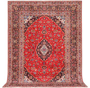 A Keshan carpet, c. 330 x 245 cm.