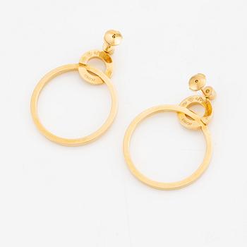 Piaget, earrings, "Possession", a pair, 18K gold with brilliant-cut diamonds.
