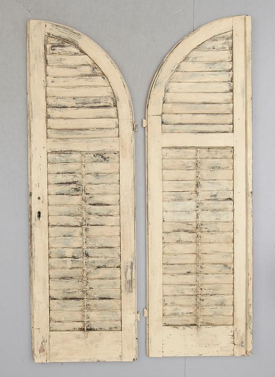 FÖNSTERLUCKOR, 1 par, Frankrike, 1900-talets första hälft.