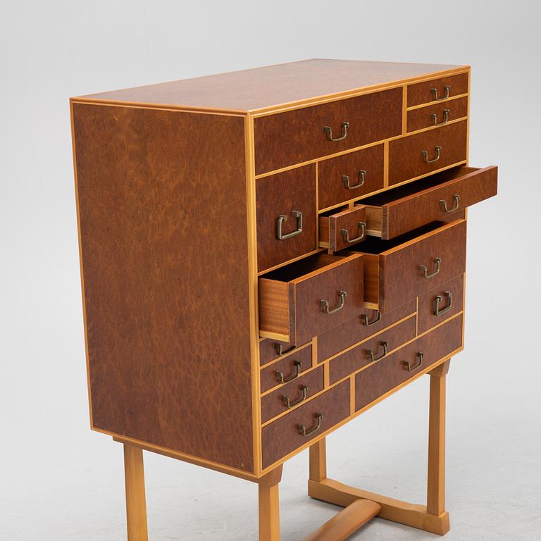 Josef Frank, "The National Museum Cabinet", model "881", Firma Svenskt Tenn, after 1985.