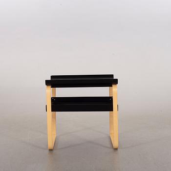 Side table model 915 for Artek, Finland, 2008. Model designed in 1932.