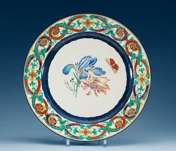 1620. A large famille rose 'Euroepan subject' charger, Qing dynasty, ca 1740.