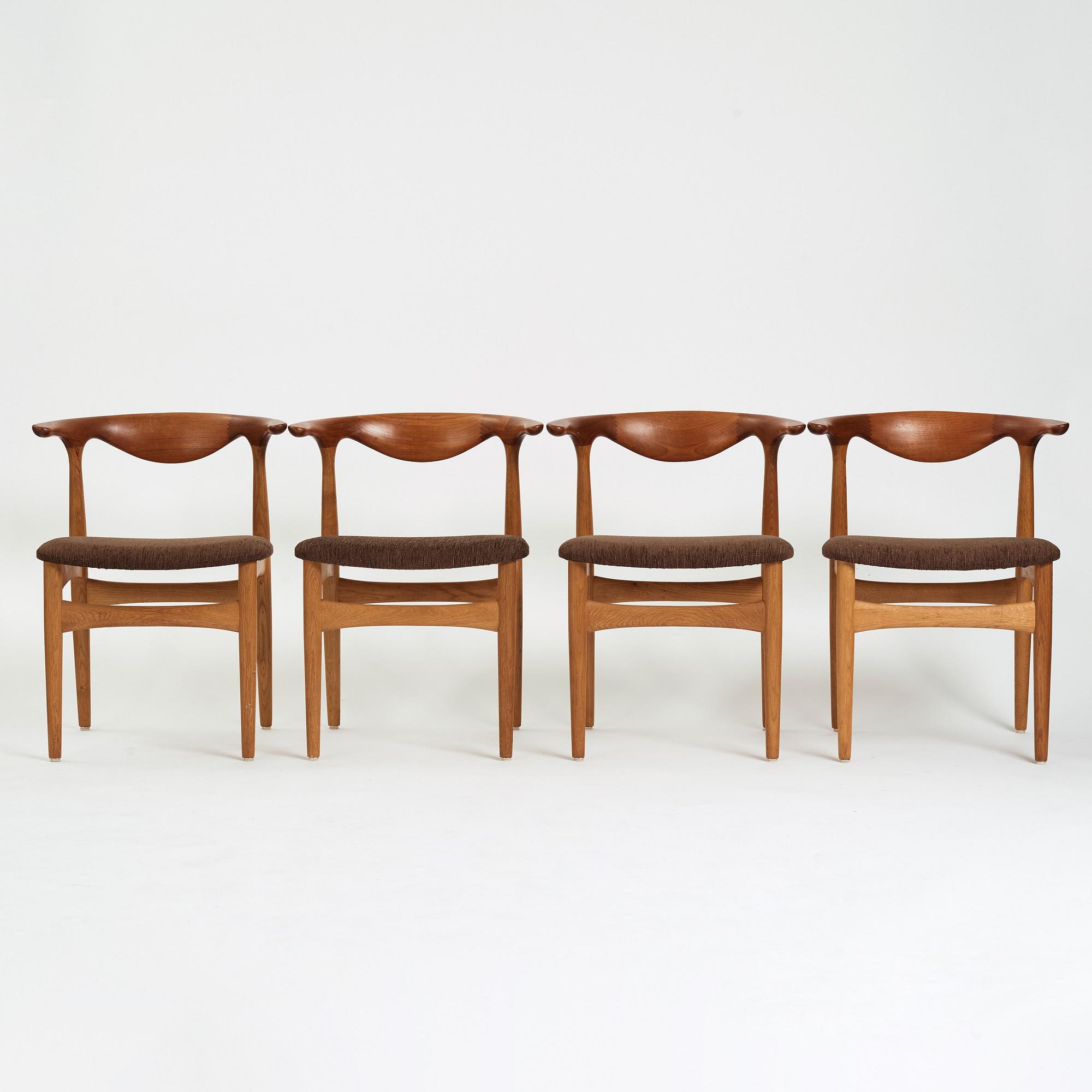Knud Faerch, a set of four dinner chairs, Slagelse Møbelvaerk, Denmark 1960's, model 251.