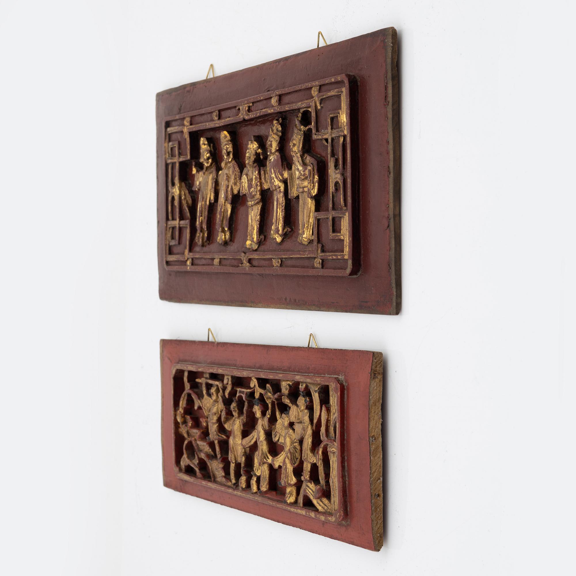 Two wooden panels, Qing dynasty, 19th Century.