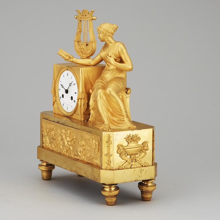 BORDSPENDYL. Frankrike, 1800-talets början. Empire.