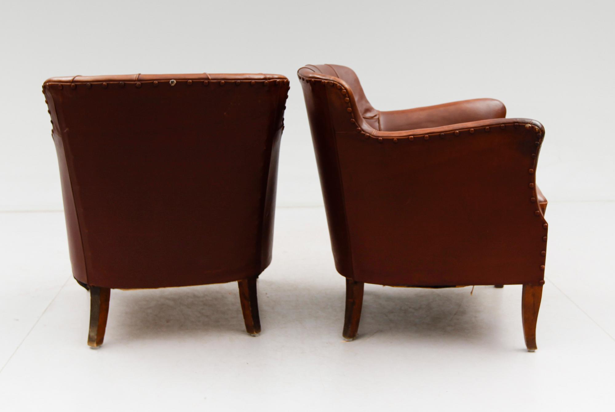 FÅTÖLJER, 1 par, 1900-talets första hälft.