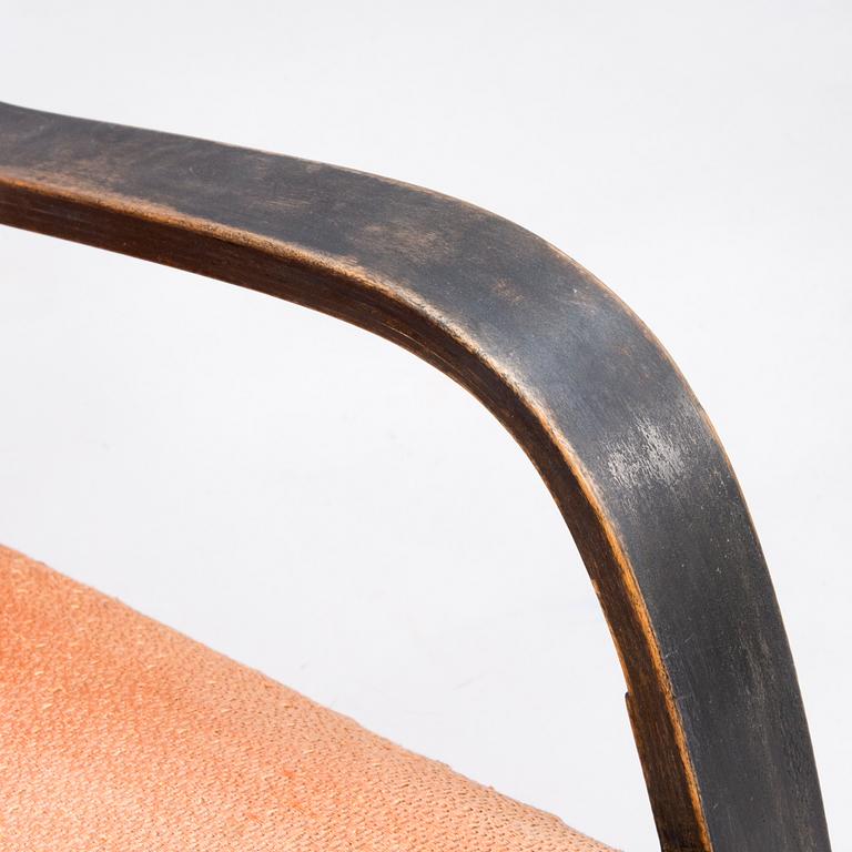 ALVAR AALTO, A 1930's '34' armchair for O.Y. Huonekalu- ja Rakennustyötehdas A.B.