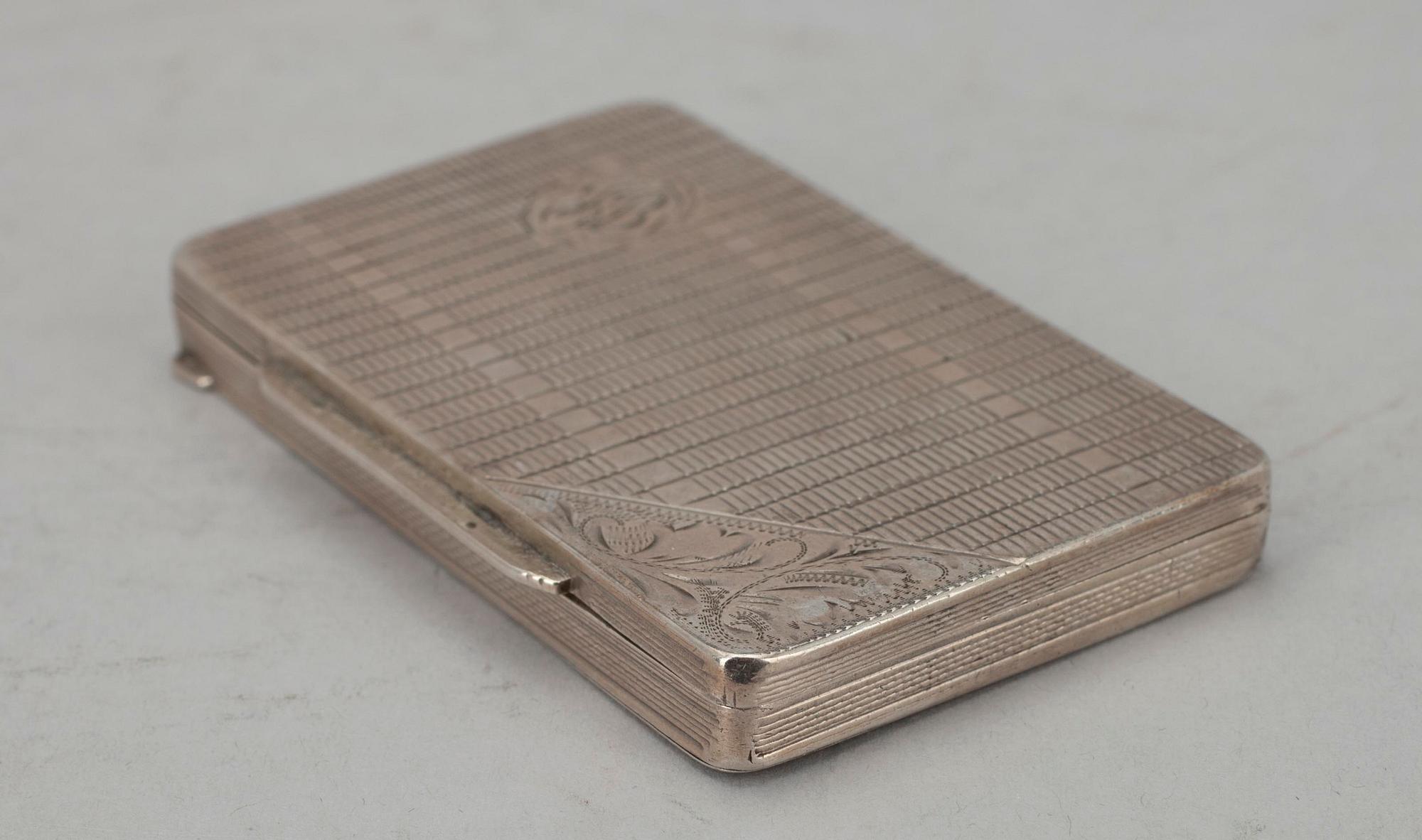 DOSA, silver, Österrike-Ungern, sekelskiftet 1800/1900. Vikt 68 g.