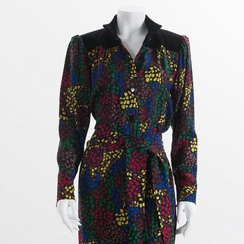 KLÄNNING, Yves Saint Laurent, storlek 40.