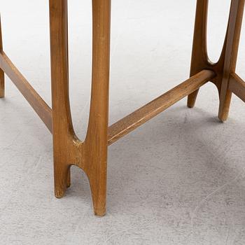 Bendt Winge, a drop-leaf dining table, Kleppes Møbelfabrik, Norway, 1960's.