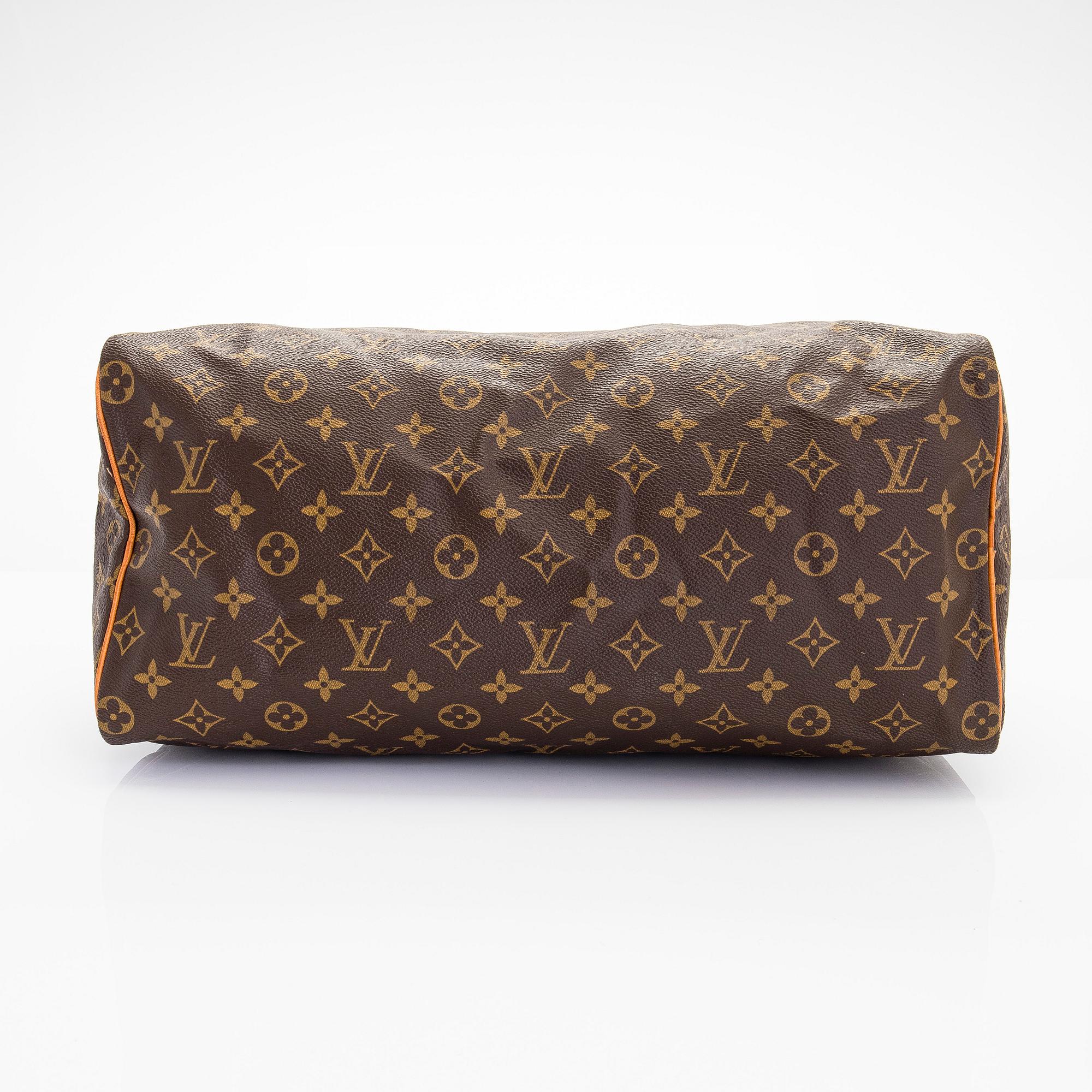 Louis Vuitton, a Monogram Canvas 'Speedy 40' bag.