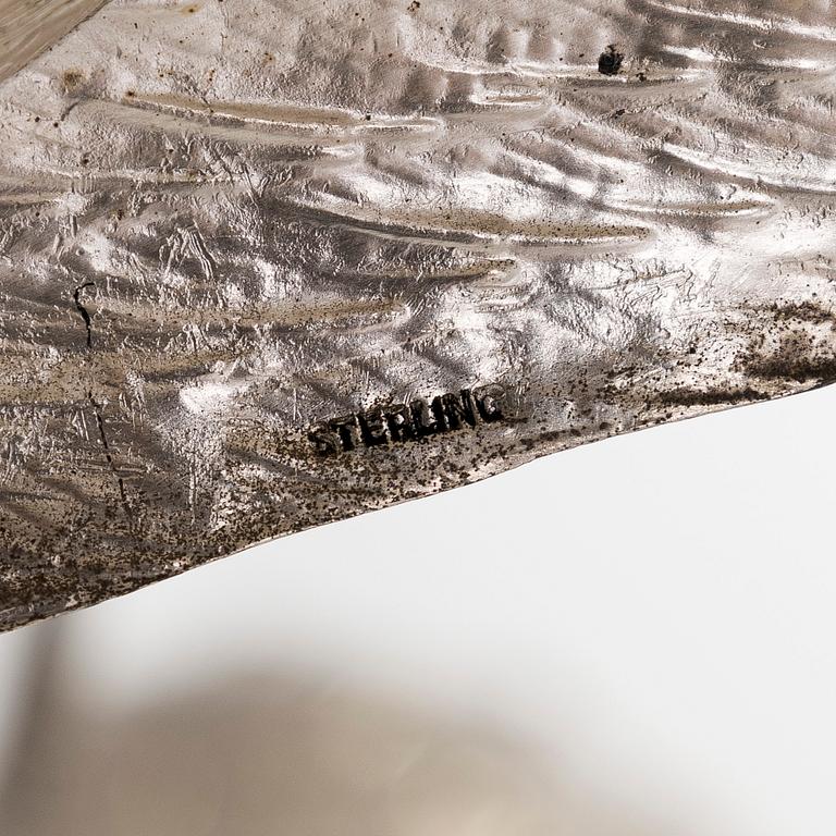 Two sterling silver table decorations, mid-20th century.