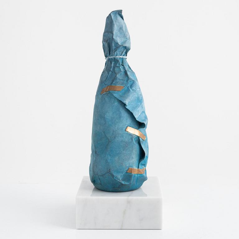 Yrjö Edelmann, "Wrapped Moët & Chandon".