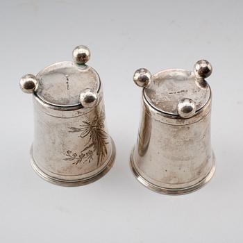 BÄGARE, 2 st, silver, Göteborg 1892. Vikt ca 117 gram.