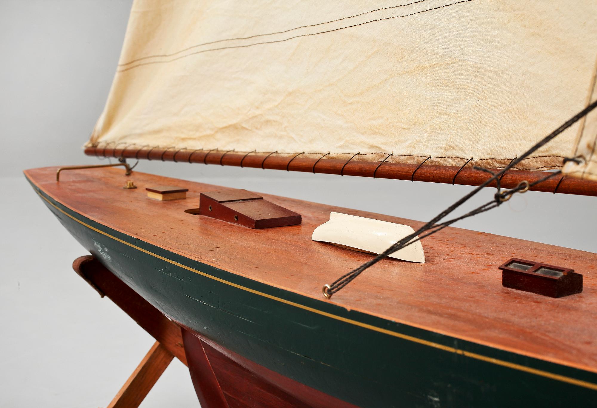 MODELLBÅT, 1900-tal.