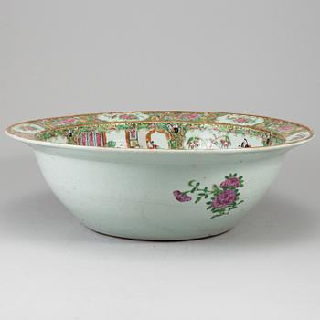 A very large famille rose Canton punch bowl, Qing dynasty, late 19th century.