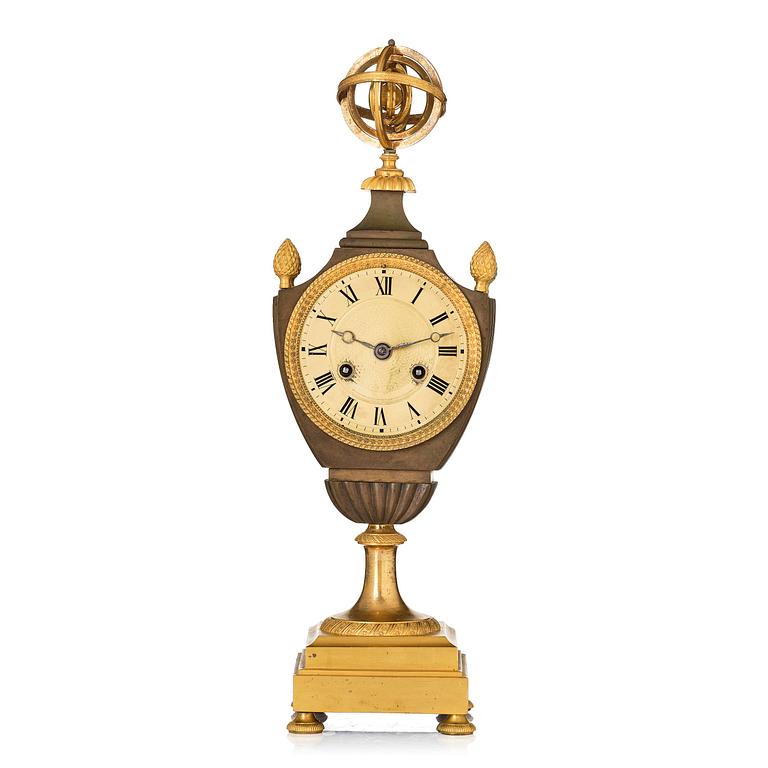 Bordspendyl, Frankrike, 1800-talets början, Empire.