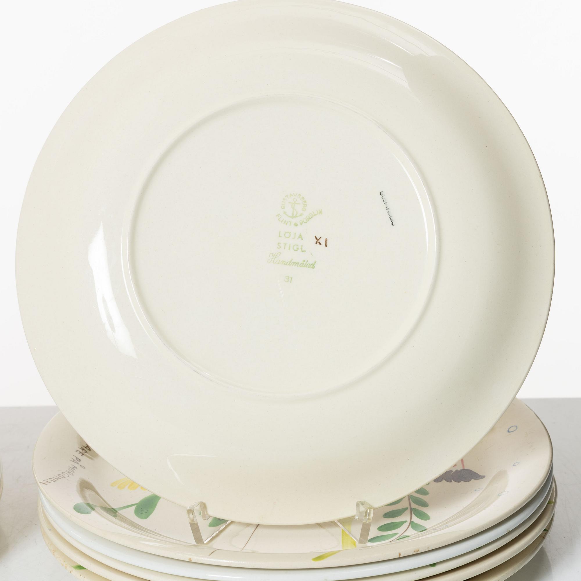 Stig Lindberg, twelve 'Löja' plates, Gustavsberg.