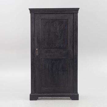 A wardrobe, around 1900.