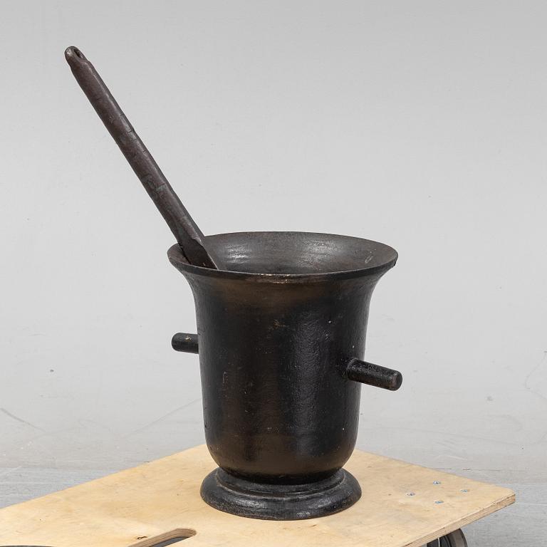 A cast iron mortar, 19-20th century.