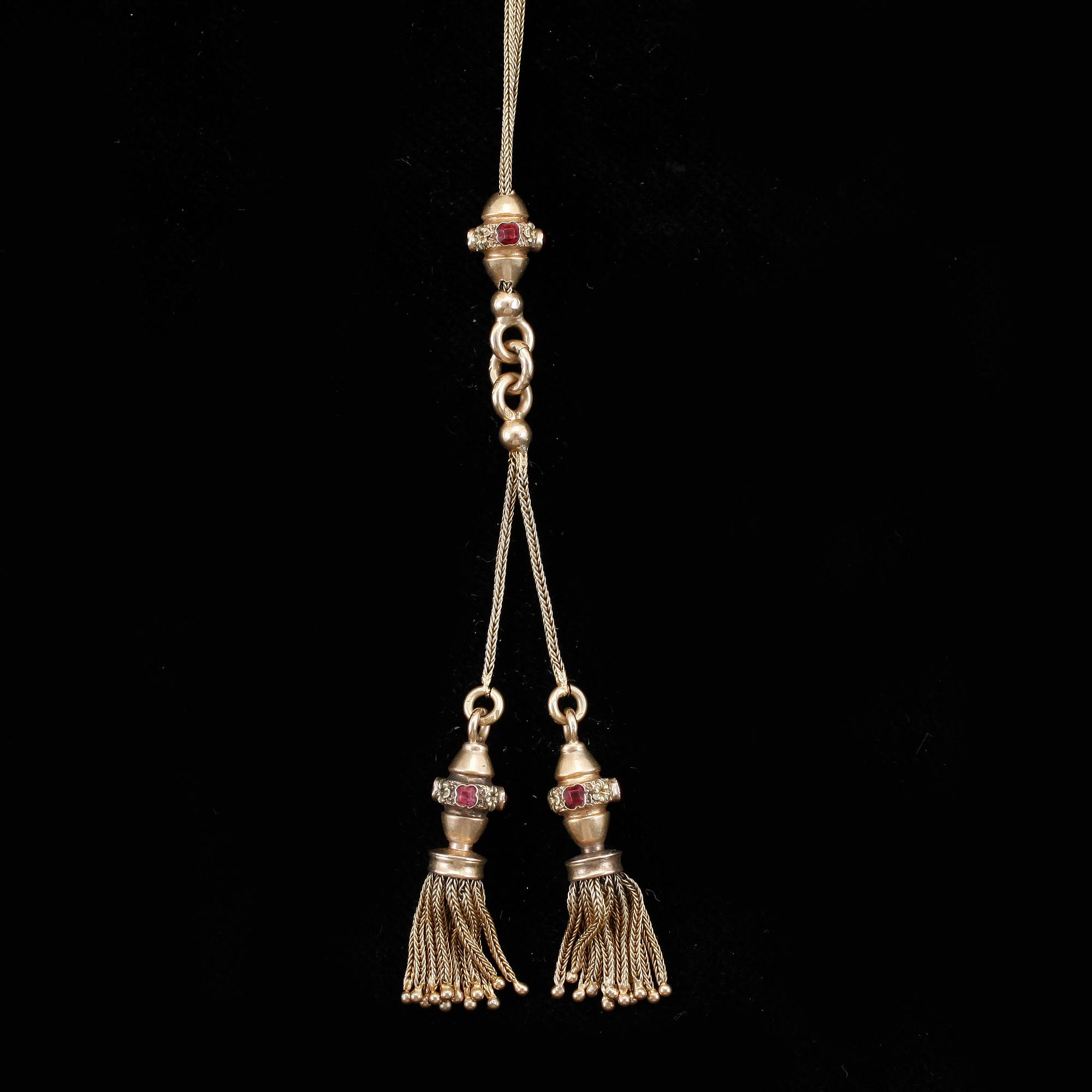 COLLIER, 18k guld med små röda stenar, Frankrike, sannolikt 1800-tal. Vikt 12g.