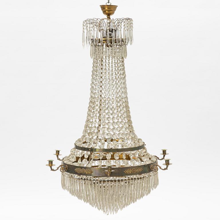 Ljuskrona, empirestil, 1900-talets början.