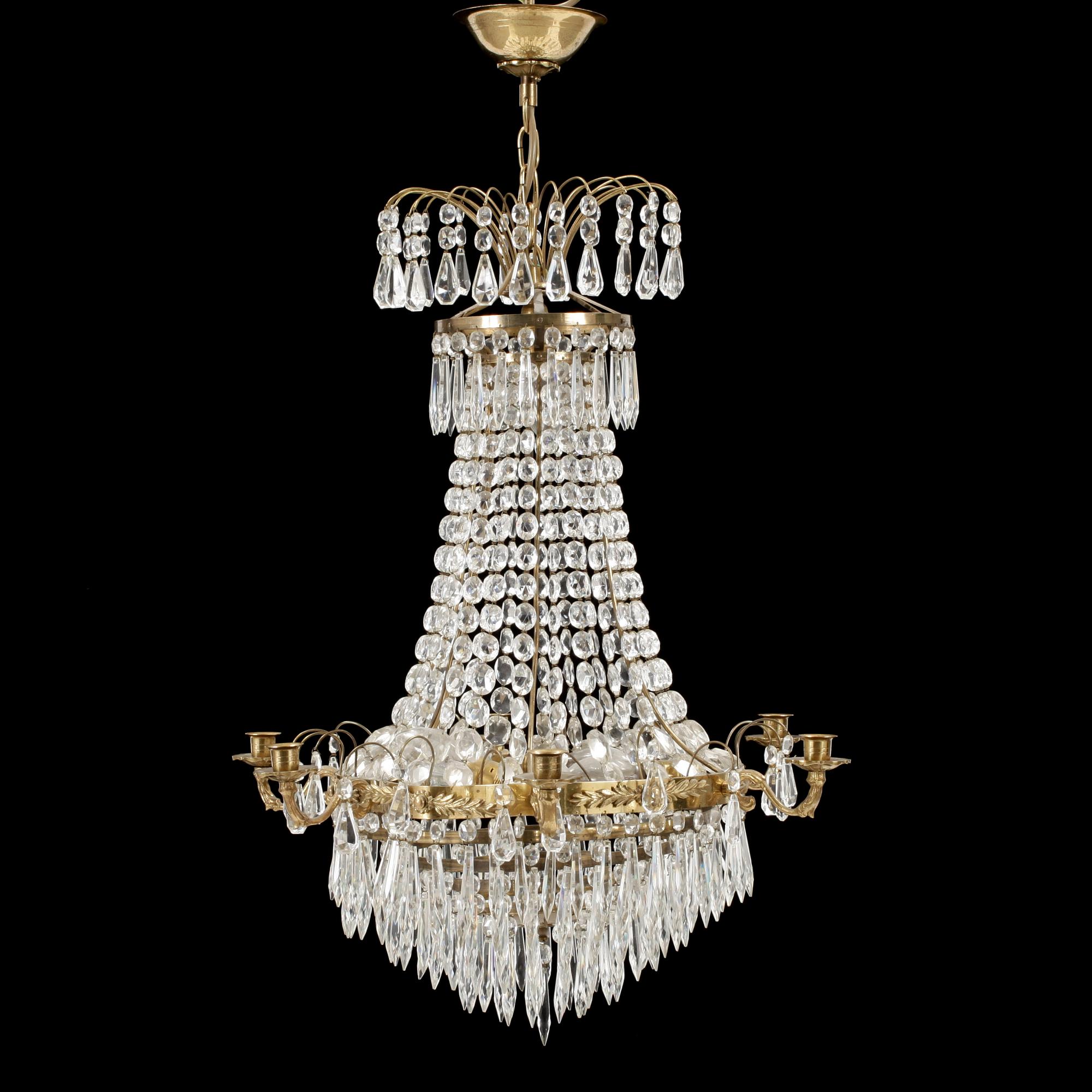 LJUSKRONA, gustaviansk stil, 1900-tal. Höjd ca 90 cm.