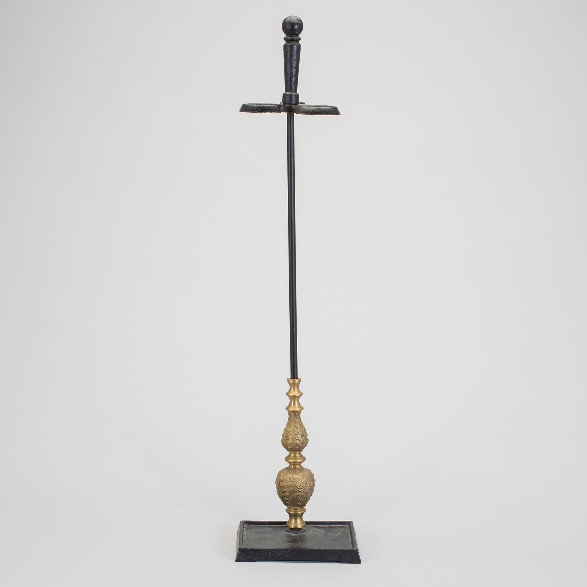 BRASGARNITYR, 1900-talets andra hälft.